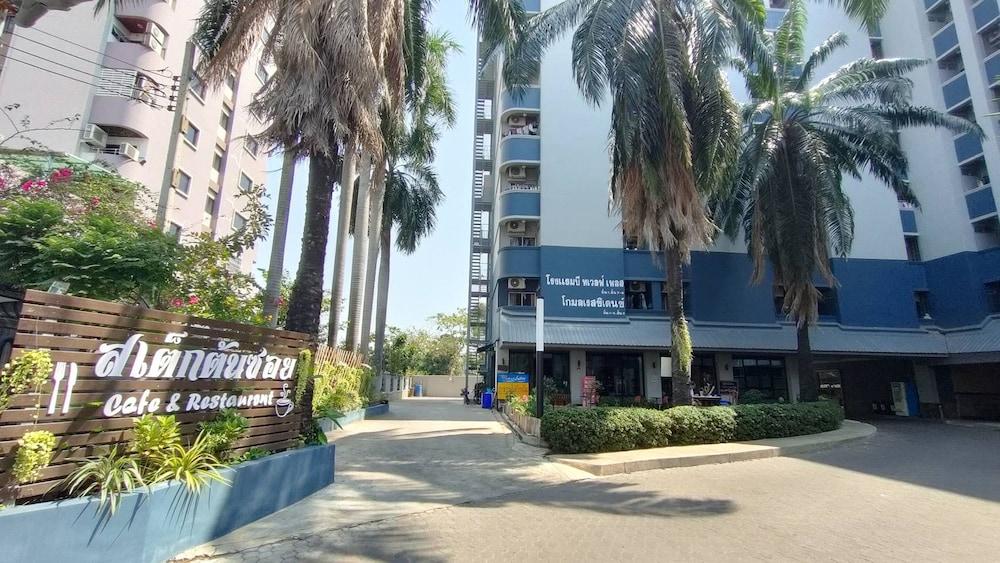 Komol Residence Μπανγκόκ Εξωτερικό φωτογραφία