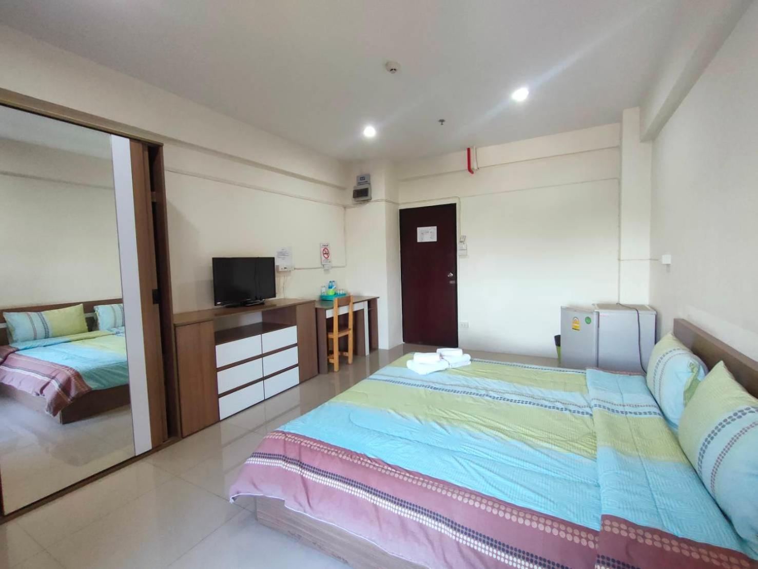 Komol Residence Μπανγκόκ Εξωτερικό φωτογραφία